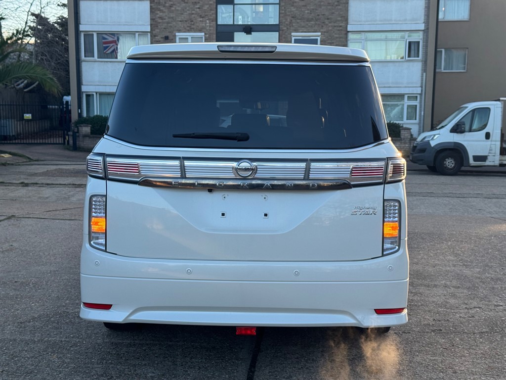 Used Nissan Elgrand 2019 for sale - 76758052: Photo 5