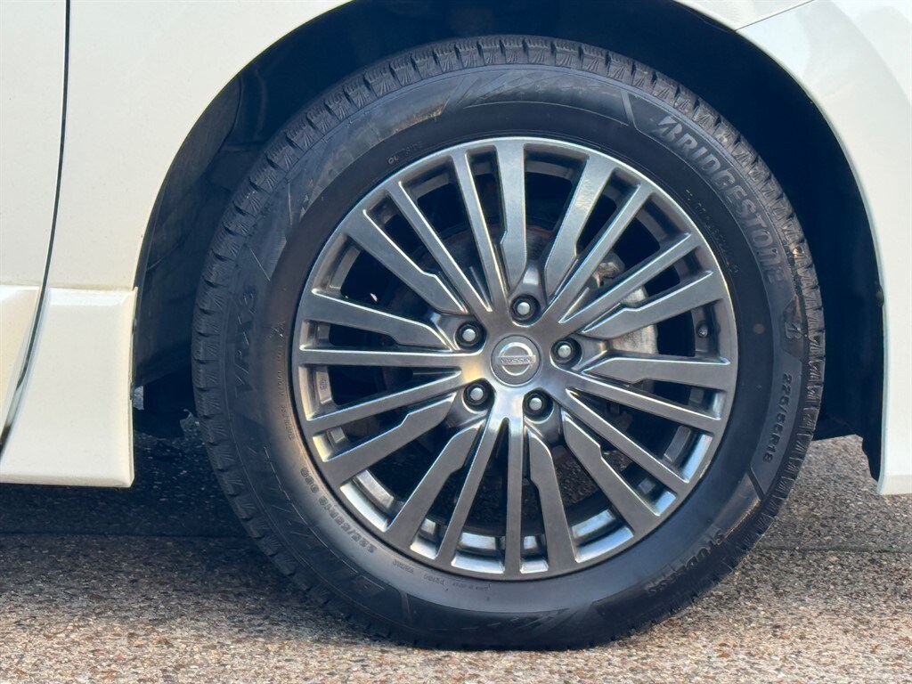 Used Nissan Elgrand 2019 for sale - 76758052: Photo 69