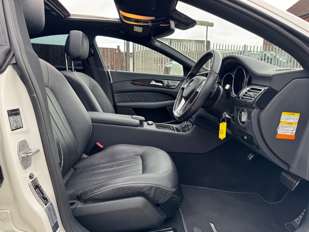 Used Mercedes-Benz CLS 2012 for sale - 77636348: Photo 11