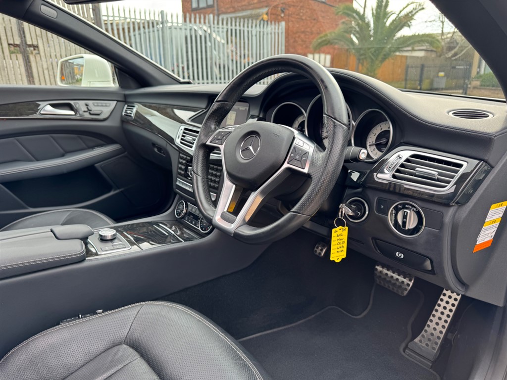 Used Mercedes-Benz CLS 2012 for sale - 77636348: Photo 13