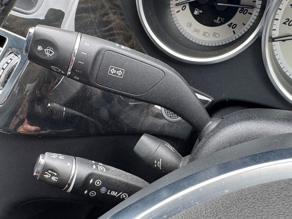 Used Mercedes-Benz CLS 2012 for sale - 77636348: Photo 37