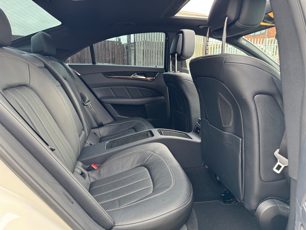 Used Mercedes-Benz CLS 2012 for sale - 77636348: Photo 49