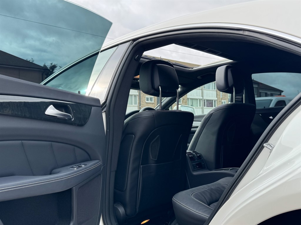 Used Mercedes-Benz CLS 2012 for sale - 77636348: Photo 55