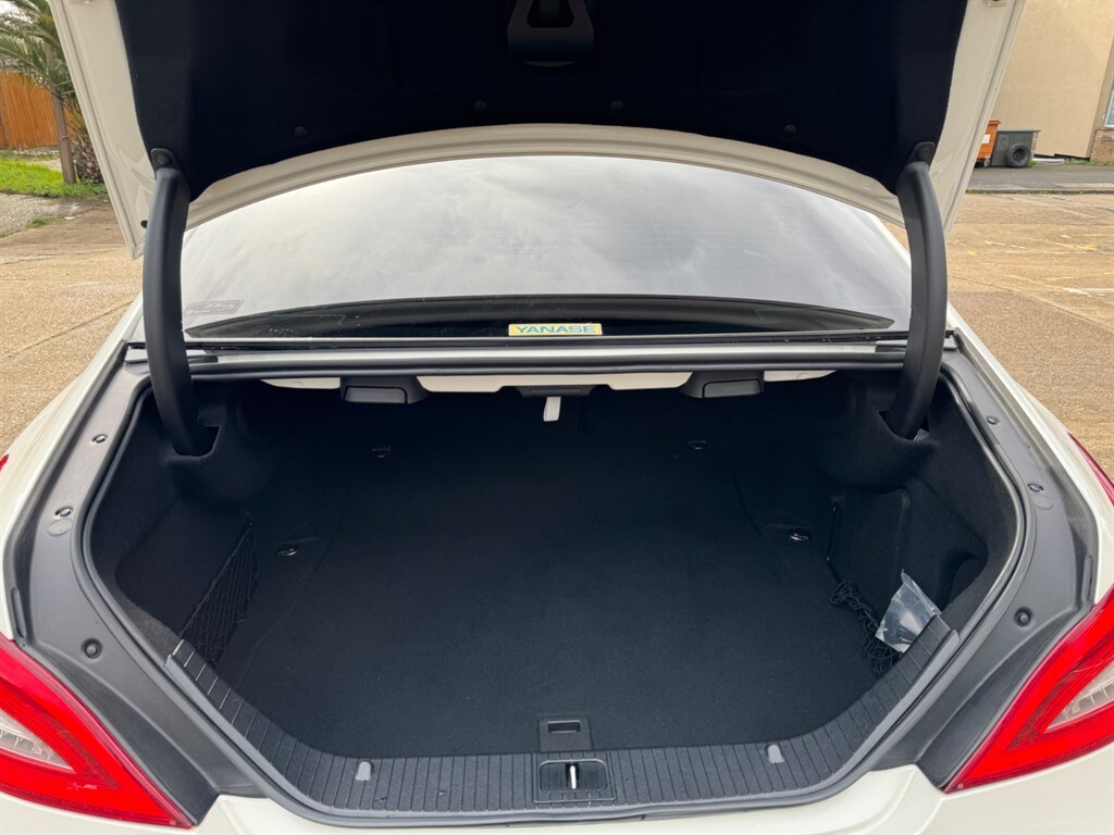 Used Mercedes-Benz CLS 2012 for sale - 77636348: Photo 59