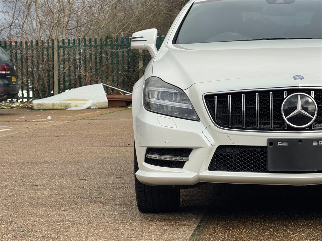 Used Mercedes-Benz CLS 2012 for sale - 77636348: Photo 70