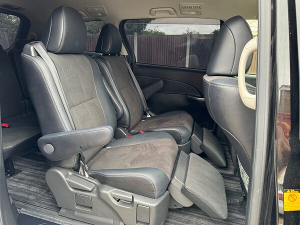 Used Toyota Estima 2013 for sale - 71914739: Photo 13