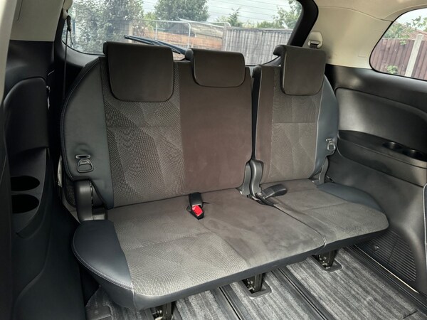 Used Toyota Estima 2013 for sale - 71914739: Photo 15