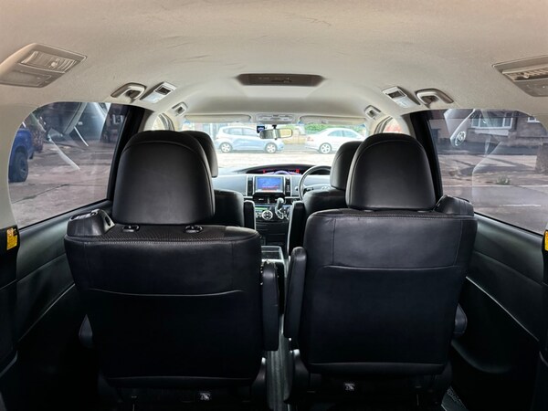 Used Toyota Estima 2013 for sale - 71914739: Photo 46