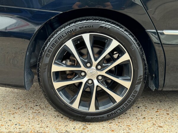 Used Toyota Estima 2013 for sale - 71914739: Photo 58