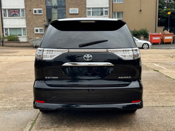 Used Toyota Estima 2013 for sale - 71914739: Photo 5