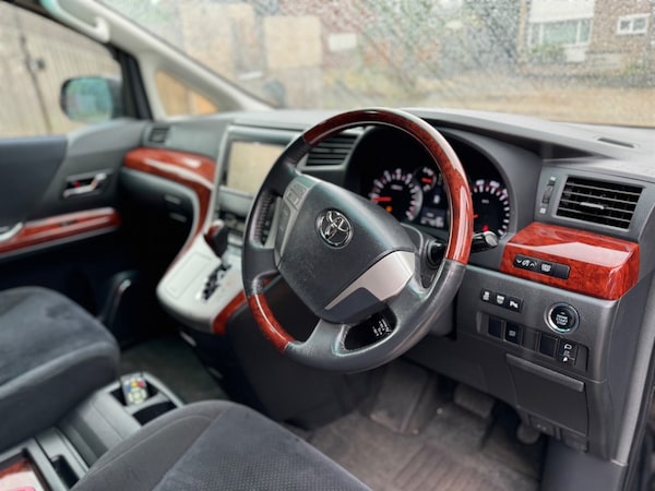 Used Toyota Vellfire 2010 for sale - 75571248: Photo 12
