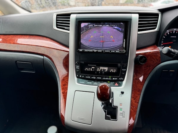 Used Toyota Vellfire 2010 for sale - 75571248: Photo 27