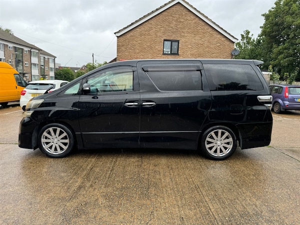 Used Toyota Vellfire 2010 for sale - 75571248: Photo 9
