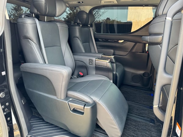 Used Toyota Alphard 2022 for sale - 75663063: Photo 47