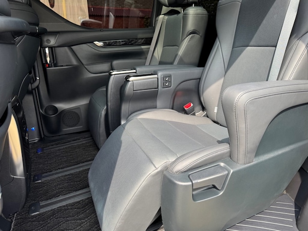 Used Toyota Alphard 2022 for sale - 75663063: Photo 52