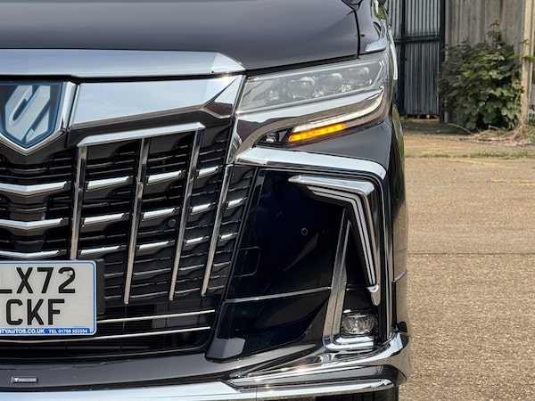 Used Toyota Alphard 2022 for sale - 75663063: Photo 79
