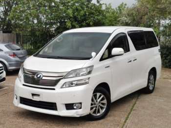 Used Toyota Vellfire 2013 for sale - 67184509: Photo
