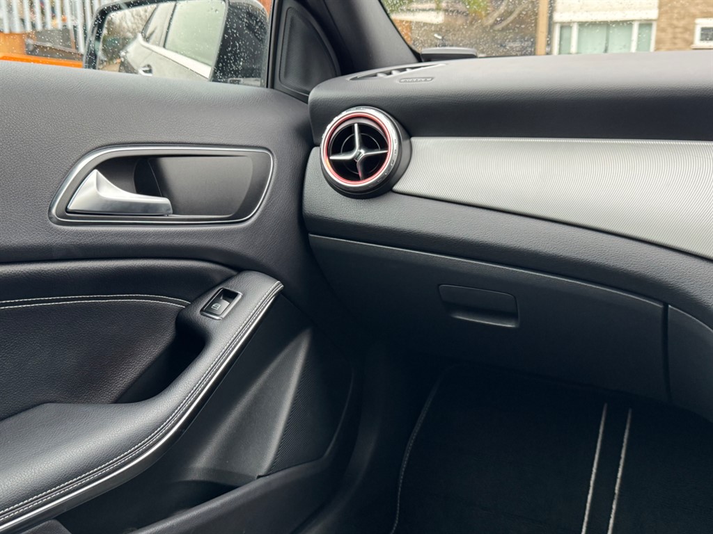 Used Mercedes-Benz GLA 2015 for sale - 77319195: Photo 20