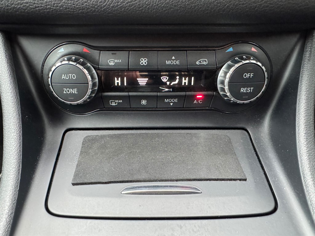 Used Mercedes-Benz GLA 2015 for sale - 77319195: Photo 27