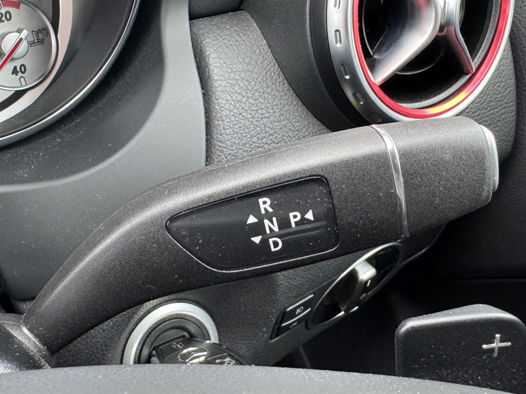 Used Mercedes-Benz GLA 2015 for sale - 77319195: Photo 34