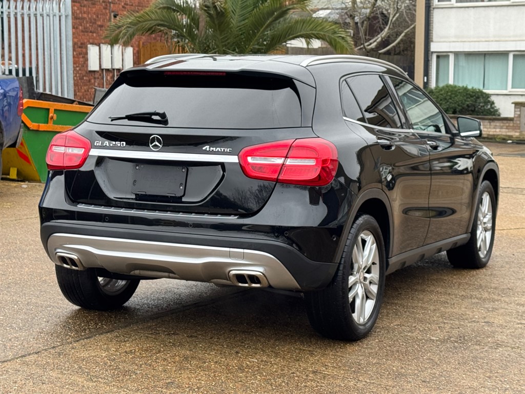 Used Mercedes-Benz GLA 2015 for sale - 77319195: Photo 4