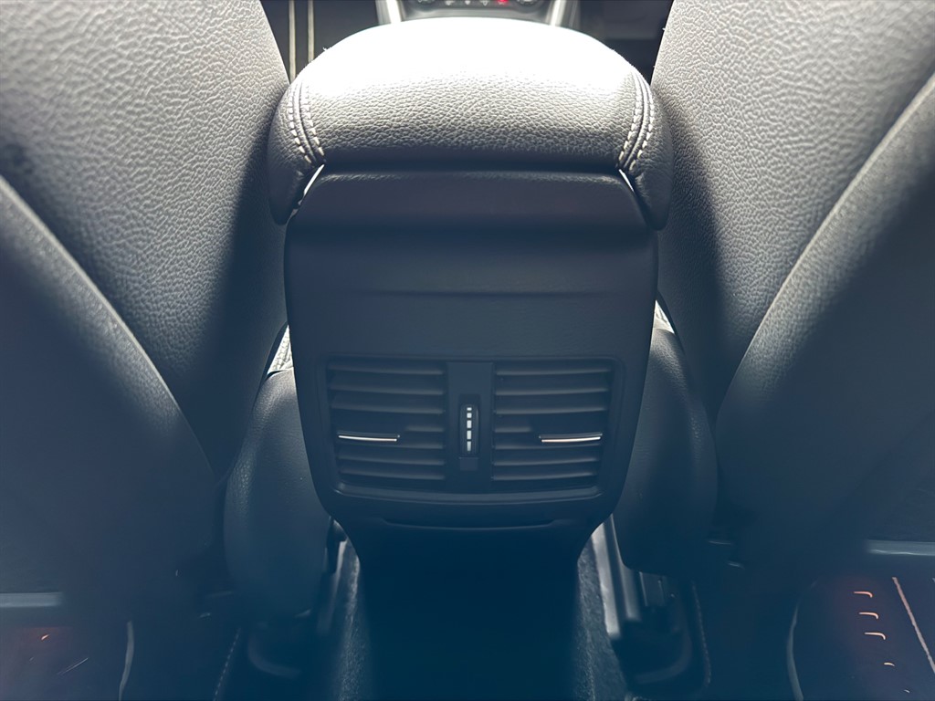 Used Mercedes-Benz GLA 2015 for sale - 77319195: Photo 46