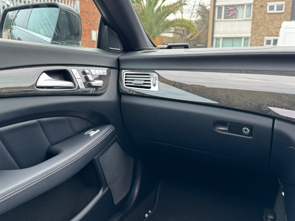 Used Mercedes-Benz CLS 2013 for sale - 77804110: Photo 22