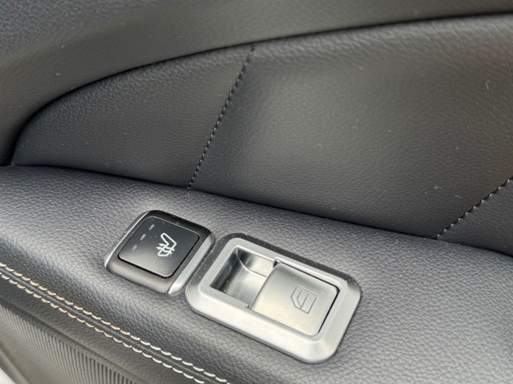 Used Mercedes-Benz CLS 2013 for sale - 77804110: Photo 64