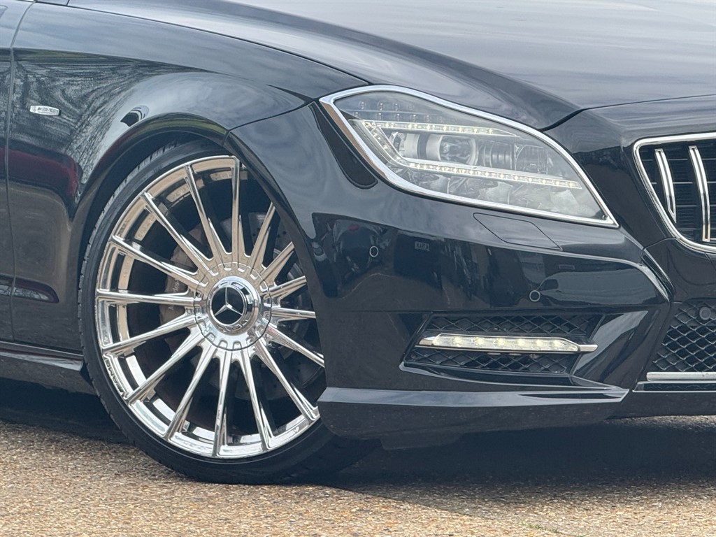 Used Mercedes-Benz CLS 2013 for sale - 77804110: Photo 75