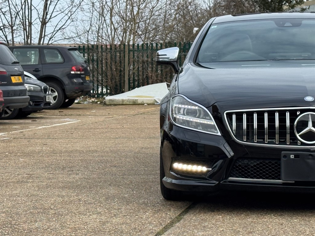 Used Mercedes-Benz CLS 2013 for sale - 77804110: Photo 79