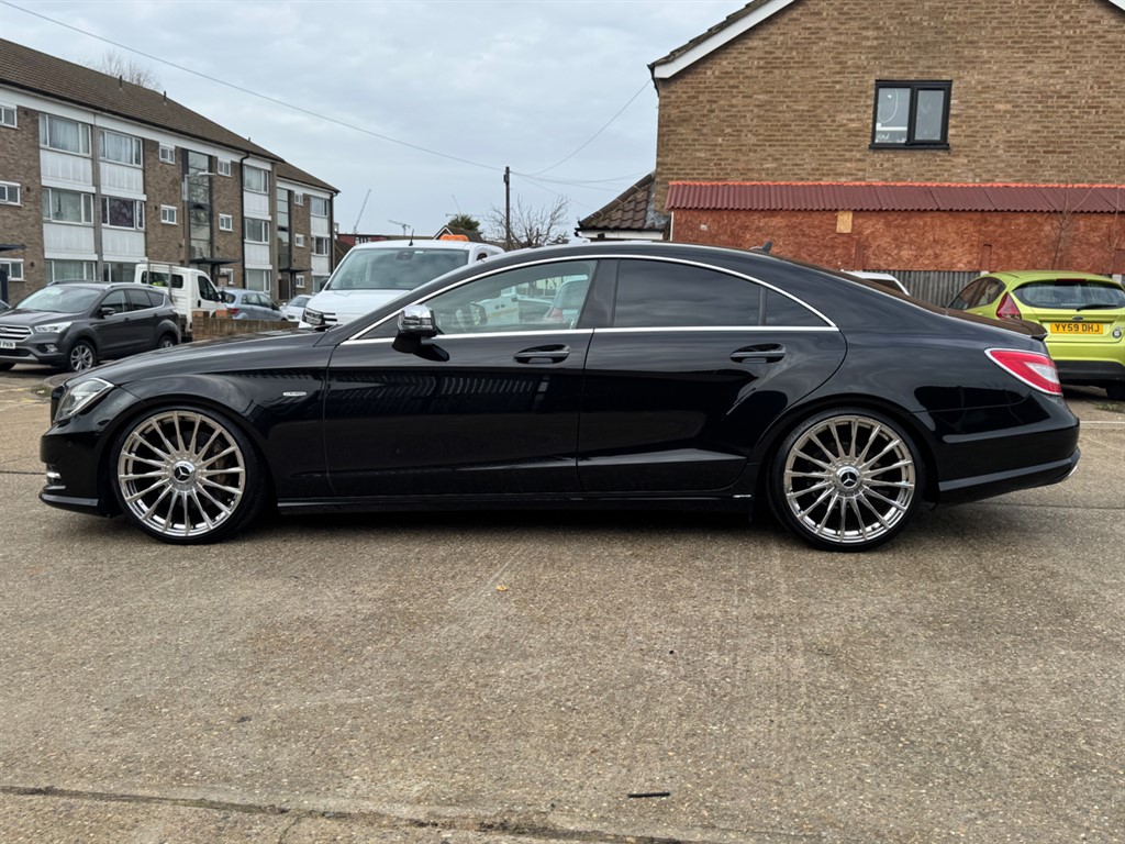 Used Mercedes-Benz CLS 2013 for sale - 77804110: Photo 8
