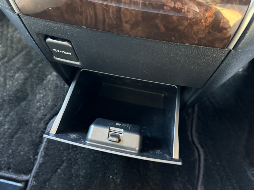 Used Toyota Alphard 2023 for sale - 77918275: Photo 27