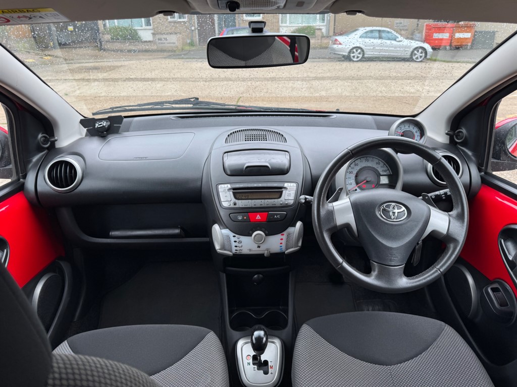 Used Toyota AYGO 2014 for sale - 76731887: Photo 31