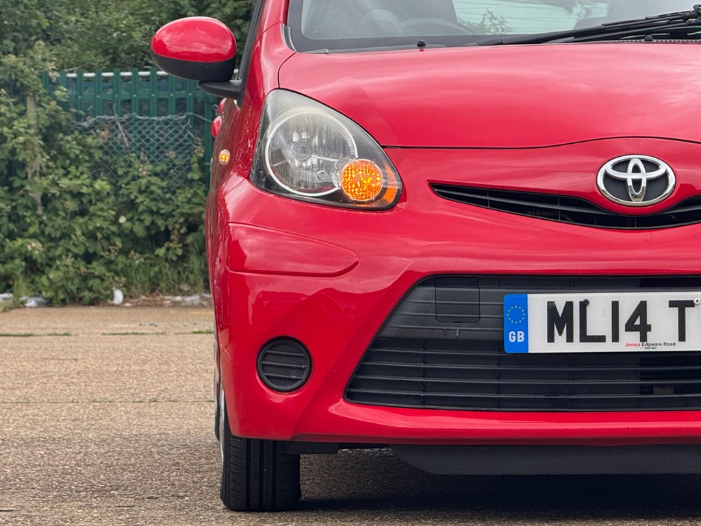 Used Toyota AYGO 2014 for sale - 76731887: Photo 44