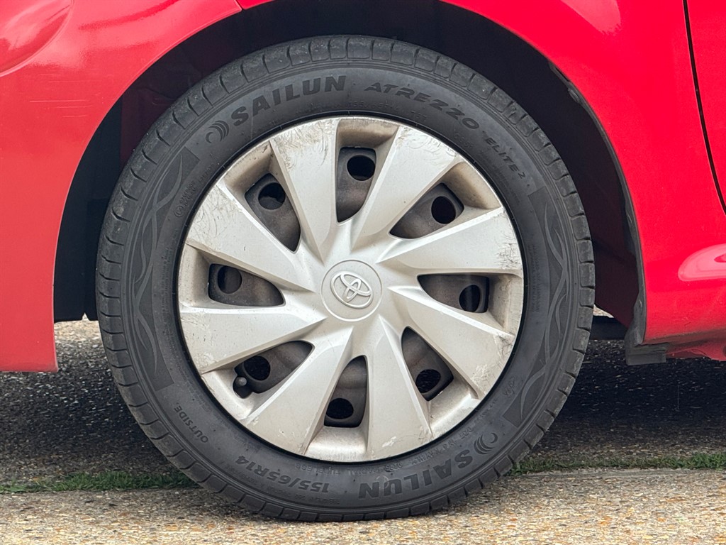 Used Toyota AYGO 2014 for sale - 76731887: Photo 52