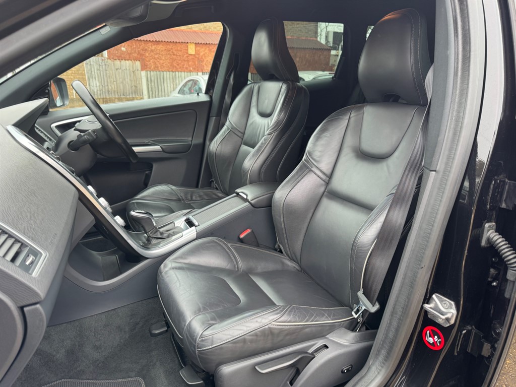 Used Volvo XC60 2015 for sale - 77795261: Photo 17