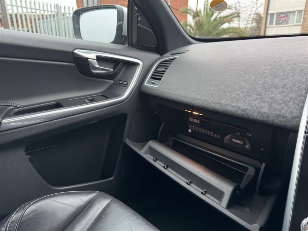 Used Volvo XC60 2015 for sale - 77795261: Photo 22