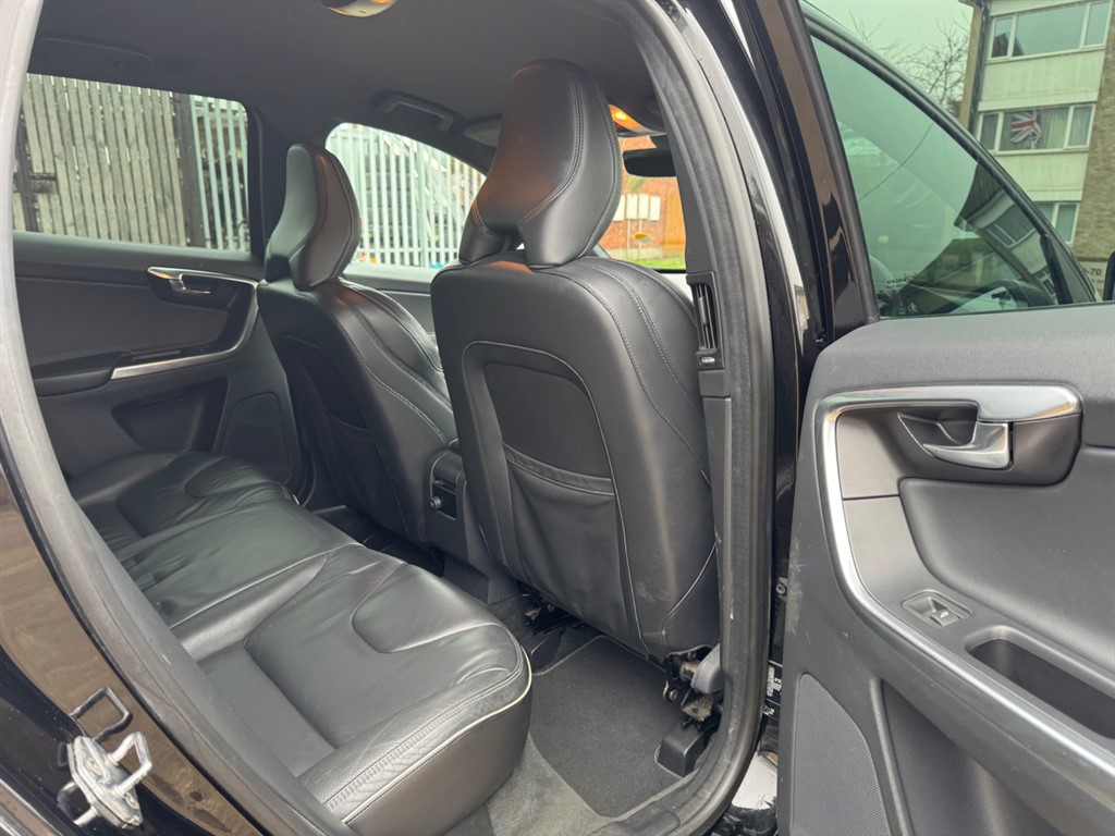 Used Volvo XC60 2015 for sale - 77795261: Photo 45