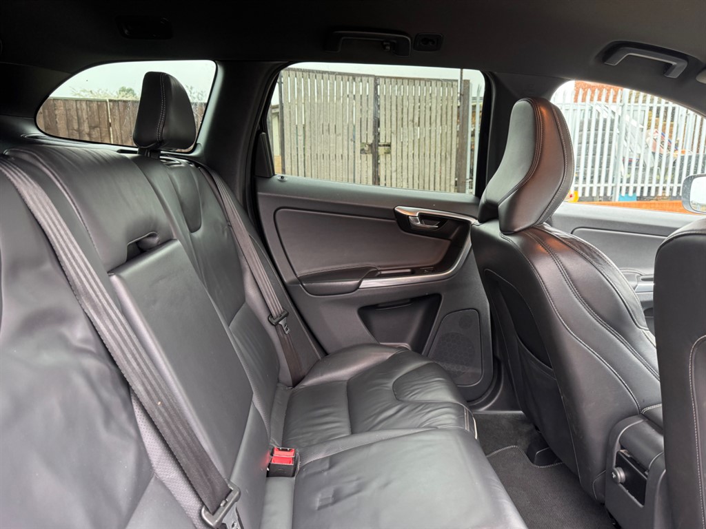 Used Volvo XC60 2015 for sale - 77795261: Photo 48