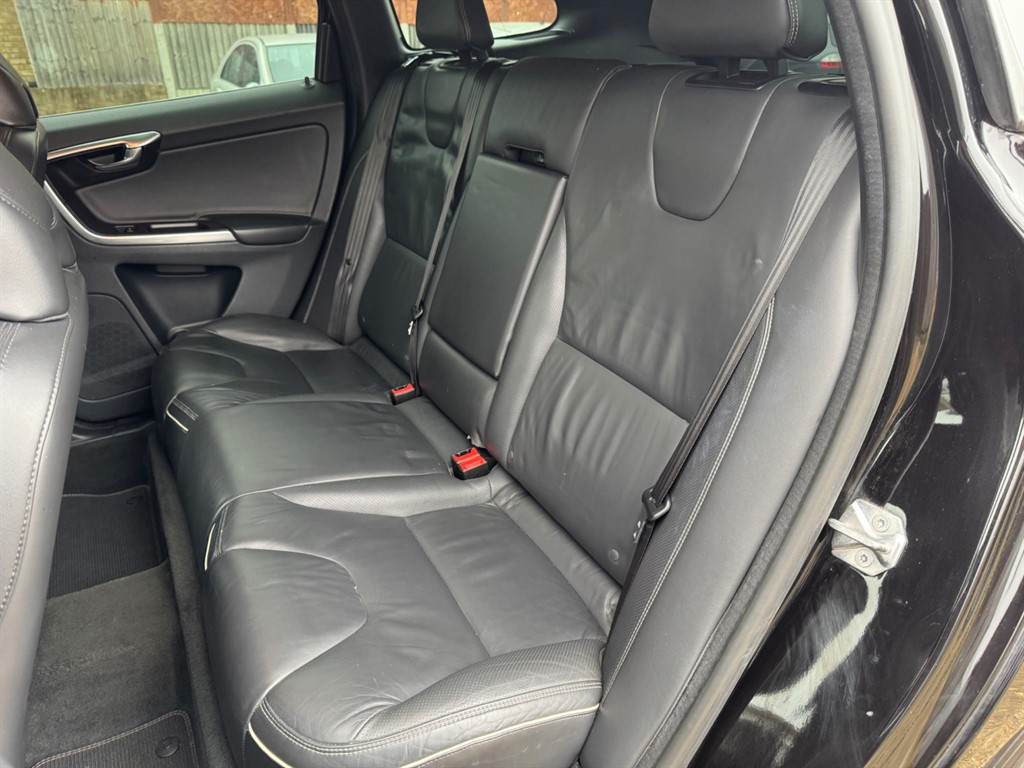 Used Volvo XC60 2015 for sale - 77795261: Photo 52