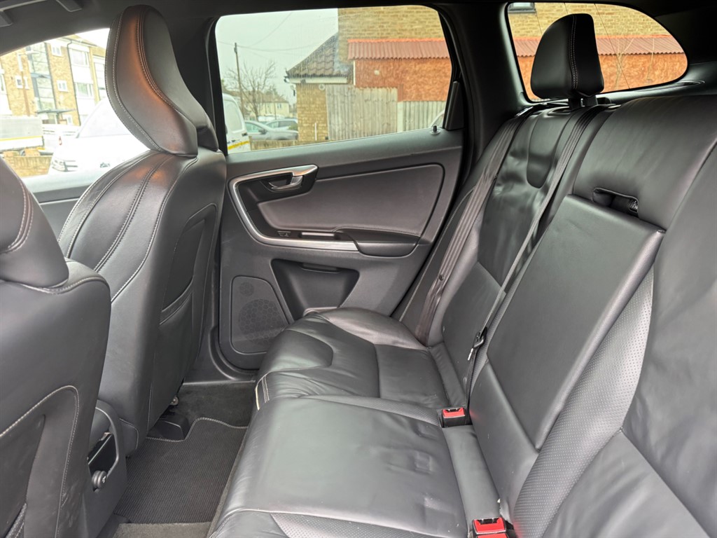 Used Volvo XC60 2015 for sale - 77795261: Photo 53