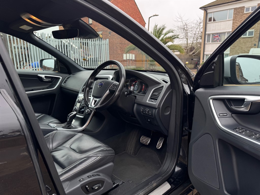 Used Volvo XC60 2015 for sale - 77795261: Photo 9