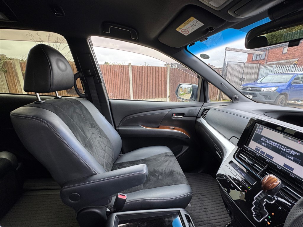 Used Toyota Estima 2016 for sale - 78055445: Photo 13