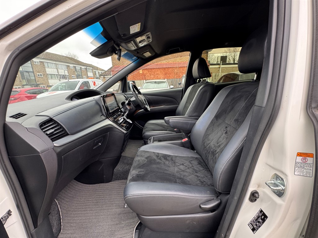 Used Toyota Estima 2016 for sale - 78055445: Photo 15