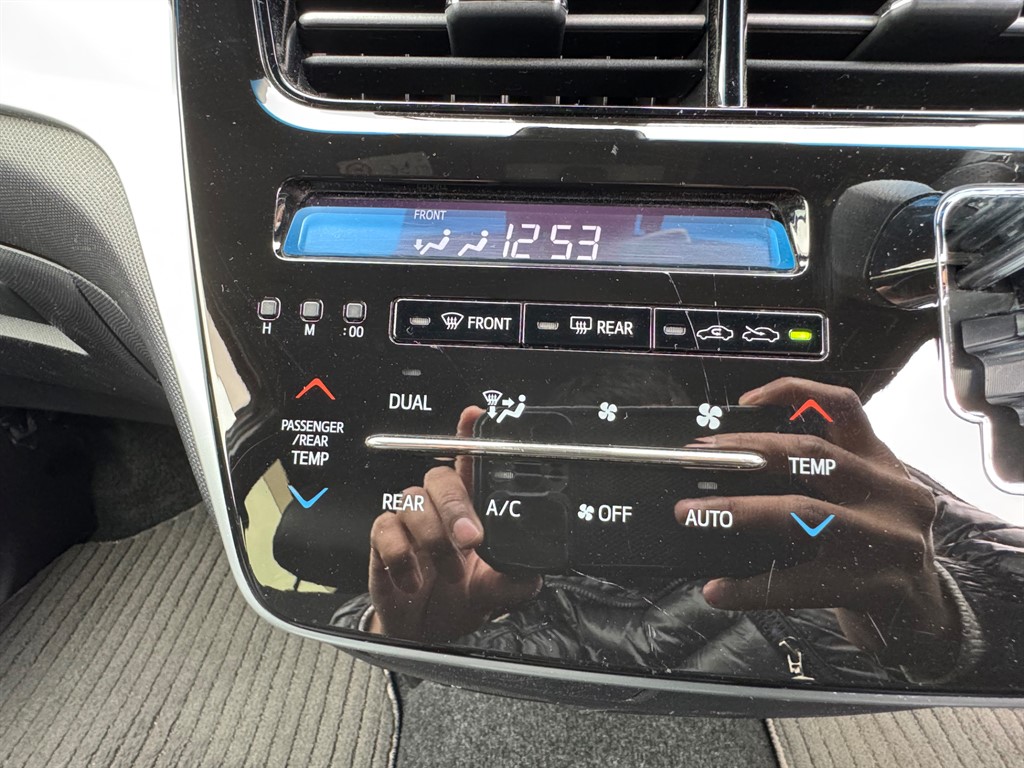 Used Toyota Estima 2016 for sale - 78055445: Photo 26