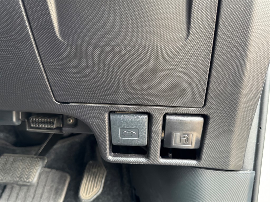 Used Toyota Estima 2016 for sale - 78055445: Photo 36