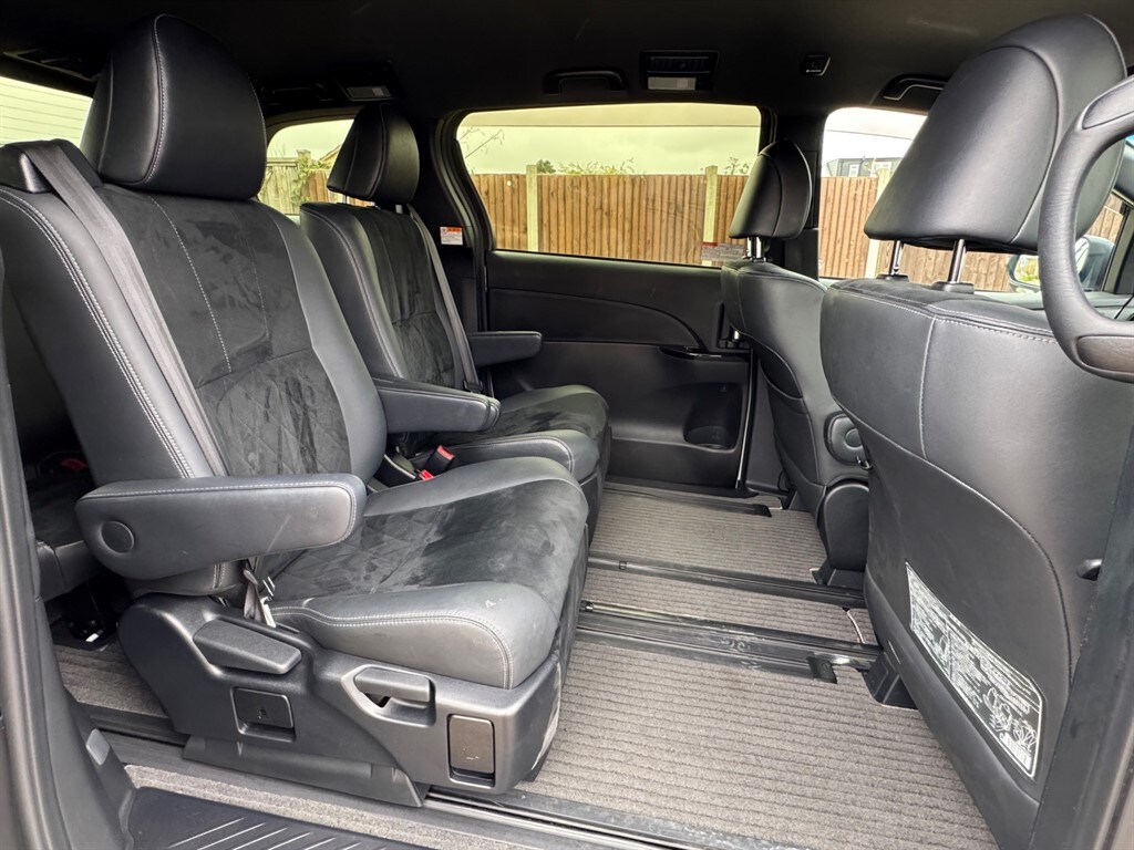 Used Toyota Estima 2016 for sale - 78055445: Photo 44