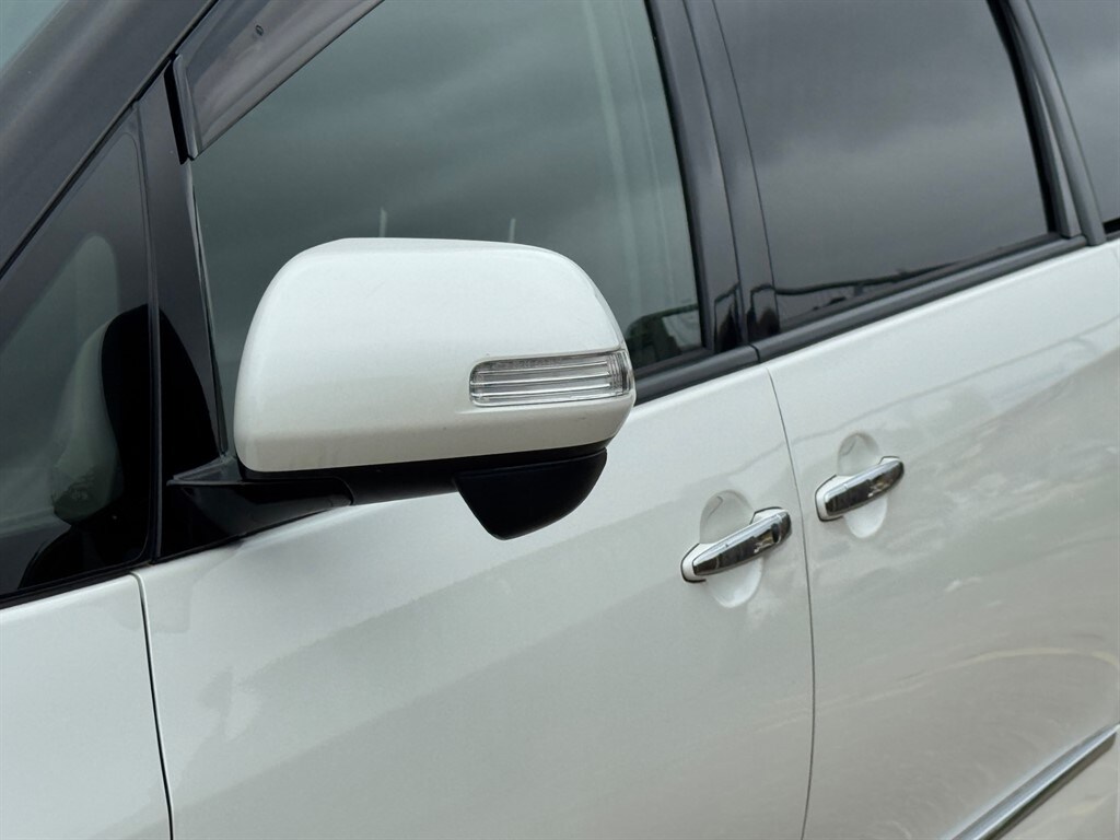 Used Toyota Estima 2016 for sale - 78055445: Photo 69