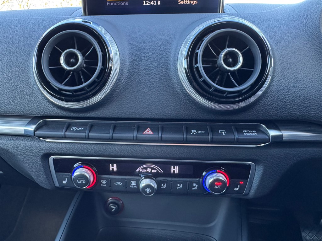 Used Audi A3 2014 for sale - 76669909: Photo 29