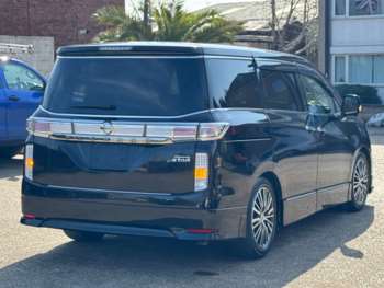Used Nissan Elgrand 2019 for sale - 73951262: Photo